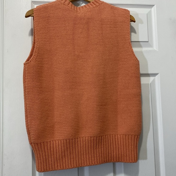 Cos racked stitch knitted vest in orange size M - Picture 8 of 10